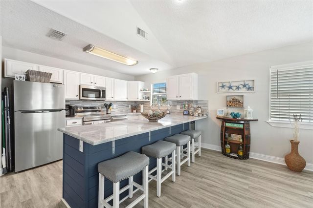 214 Sand Dune Court, Surfside Beach, TX 77541