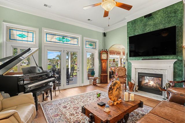 157 Kessinger Dr., Surfside Beach, SC 29575