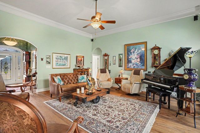 157 Kessinger Dr., Surfside Beach, SC 29575