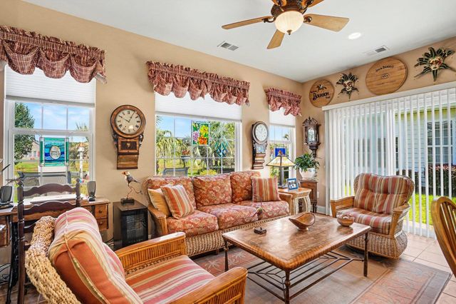 157 Kessinger Dr., Surfside Beach, SC 29575