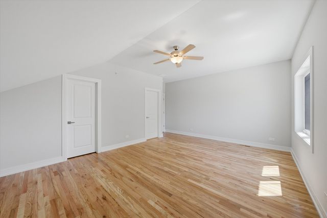 8011 S Oconto Avenue, Bridgeview, IL 60455