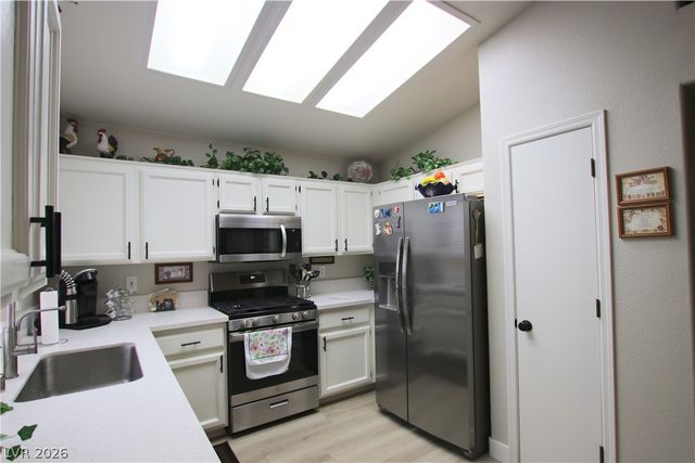 2154 High Mesa Drive, Henderson, NV 89012