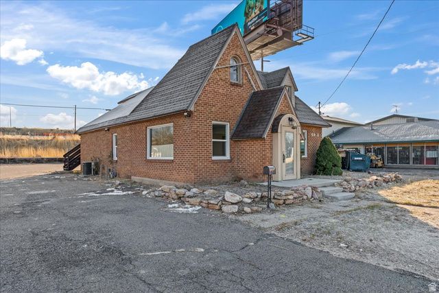 5982 S 1900 W, Roy, UT 84067