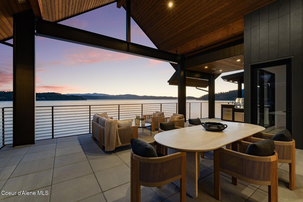 3965 S Appian Ct, Coeur d'Alene, ID 83814 photo 2