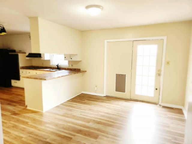 415 Linda Dr, Hopkinsville, KY 42240