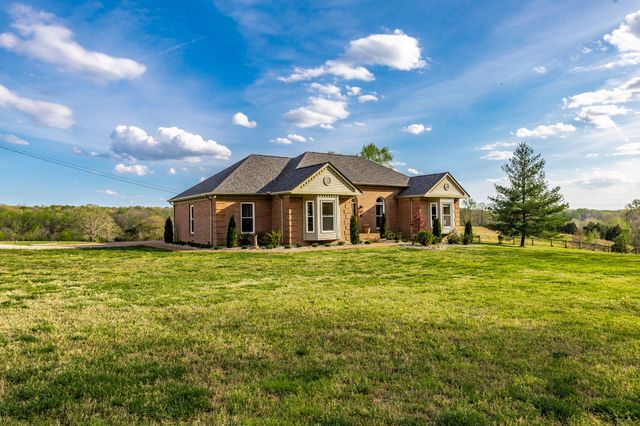 1075 Fannie Nicholson Rd, Chapmansboro, TN 37035