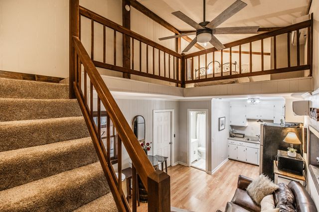1075 Fannie Nicholson Rd, Chapmansboro, TN 37035