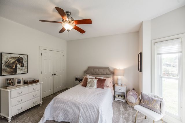 1075 Fannie Nicholson Rd, Chapmansboro, TN 37035