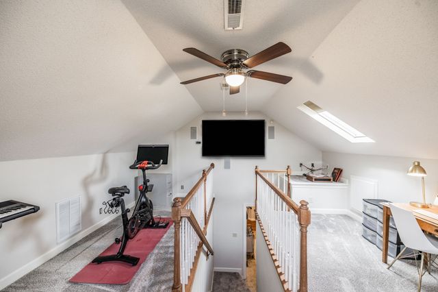 1075 Fannie Nicholson Rd, Chapmansboro, TN 37035