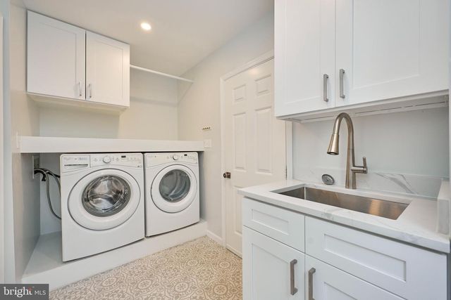 6218 HOMESPUN LN, Falls Church, VA 22044