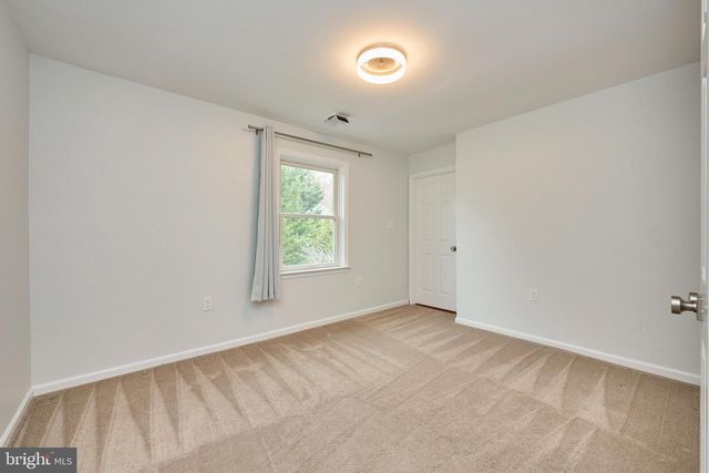 6218 HOMESPUN LN, Falls Church, VA 22044