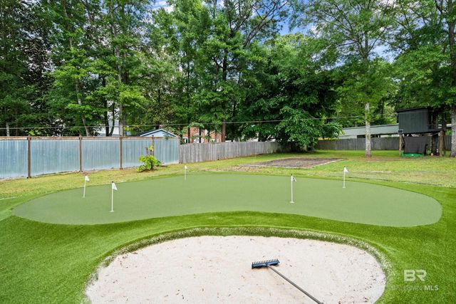 703 Jordan Lane, Daphne, AL 36526