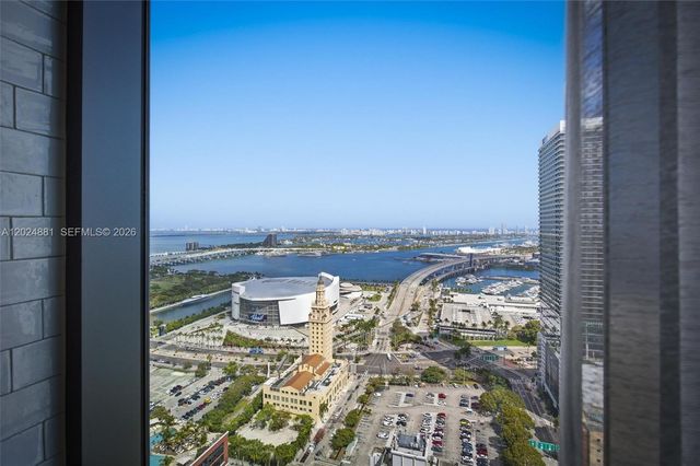 121 NE 5th St 1712, Miami, FL 33132