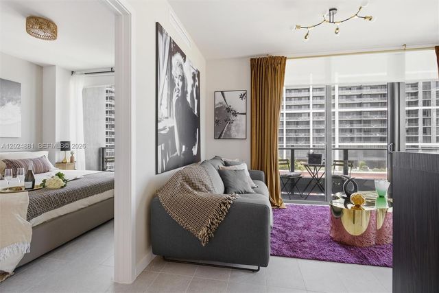 121 NE 5th St 1712, Miami, FL 33132