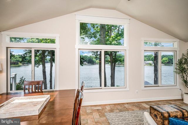 3113 LAKEVIEW PKWY, Locust Grove, VA 22508