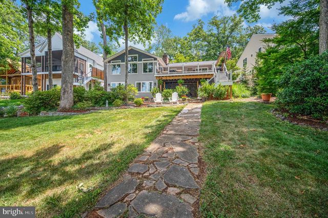 3113 LAKEVIEW PKWY, Locust Grove, VA 22508
