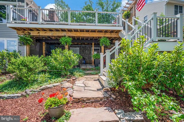 3113 LAKEVIEW PKWY, Locust Grove, VA 22508