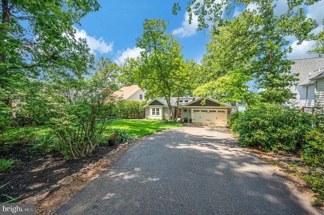 3113 LAKEVIEW PKWY, Locust Grove, VA 22508