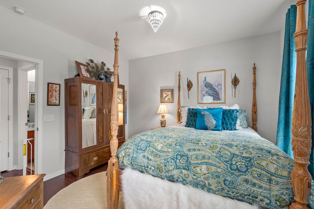 Image 16 of property listing at 467 Sanders Farm Lane, Wando, SC 29492