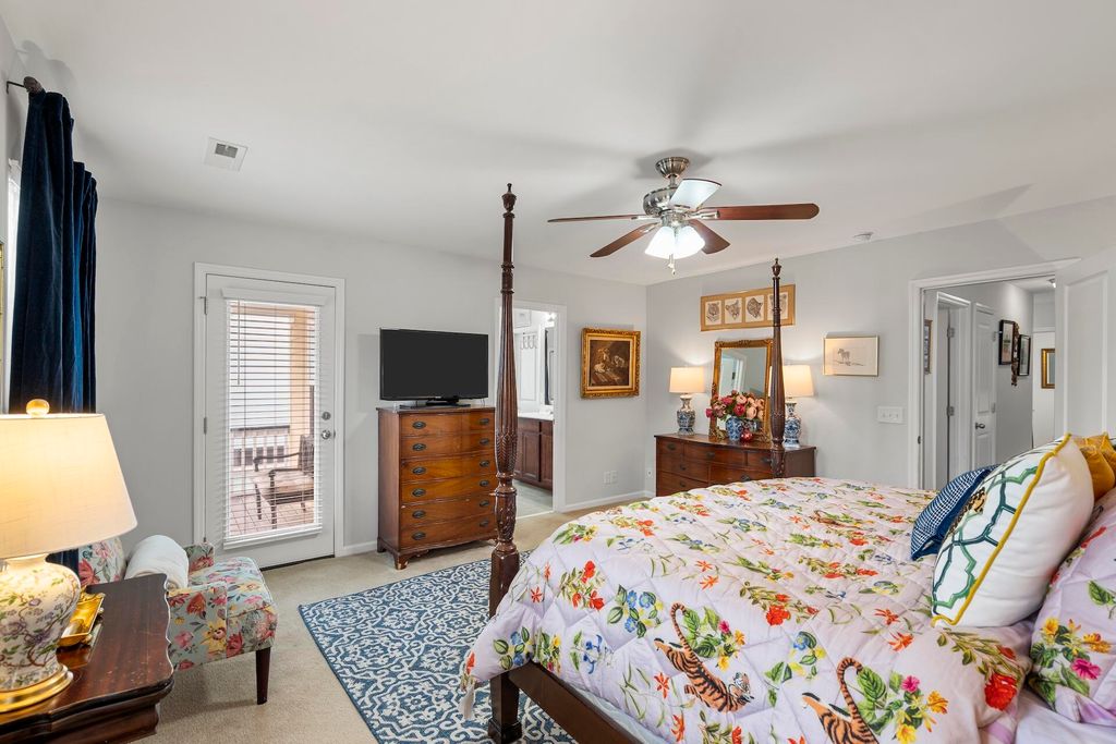 Image 20 of property listing at 467 Sanders Farm Lane, Wando, SC 29492