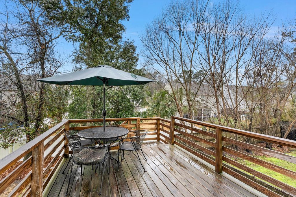Image 30 of property listing at 467 Sanders Farm Lane, Wando, SC 29492