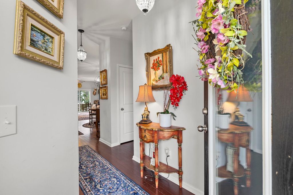 Image 5 of property listing at 467 Sanders Farm Lane, Wando, SC 29492