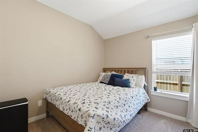 17018 Crossing Circle, Lindale, TX 75771