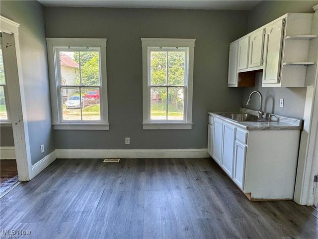 4139 E 95th Street, Cleveland, OH 44105