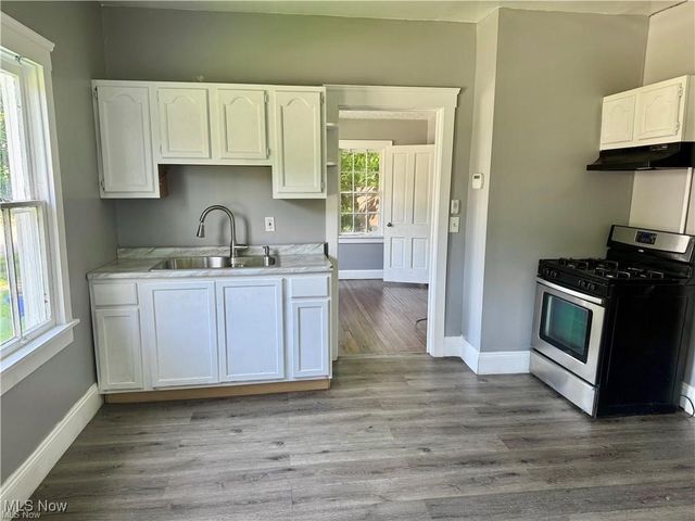 4139 E 95th Street, Cleveland, OH 44105