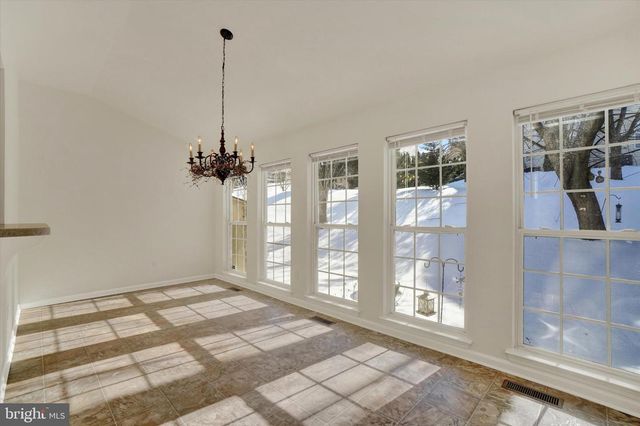 3101 REX DR, York, PA 17402