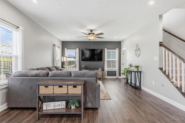 2790 Pebble Stone Trail, Beavercreek Twp, OH 45385