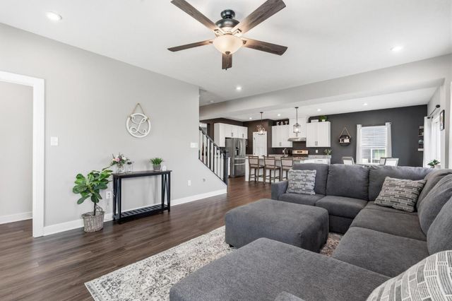 2790 Pebble Stone Trail, Beavercreek Twp, OH 45385