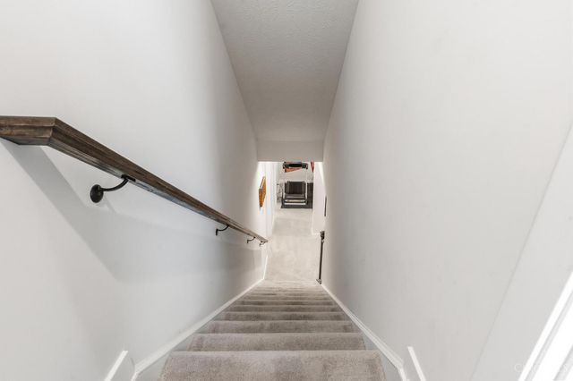 2790 Pebble Stone Trail, Beavercreek Twp, OH 45385