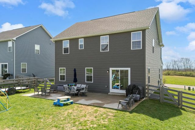 2790 Pebble Stone Trail, Beavercreek Twp, OH 45385