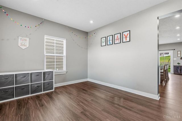 2790 Pebble Stone Trail, Beavercreek Twp, OH 45385