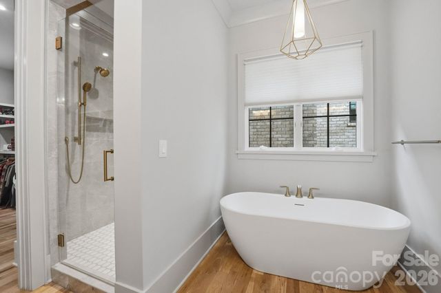6010 Old Providence Lane, Charlotte, NC 28226