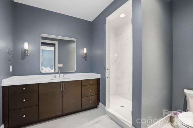 6010 Old Providence Lane, Charlotte, NC 28226