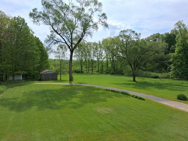 3150-3160 W Defay Road, Stevensville, MI 49127