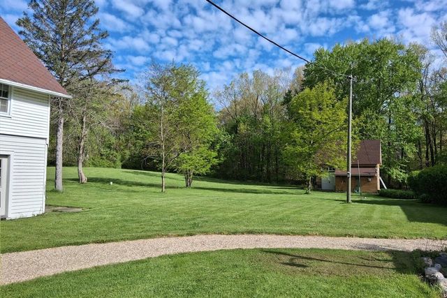 3150-3160 W Defay Road, Stevensville, MI 49127