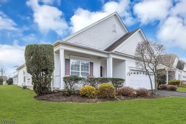 324 Biltmore Ln, Franklin Twp., NJ 08873