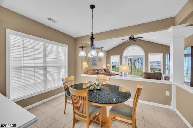 324 Biltmore Ln, Franklin Twp., NJ 08873