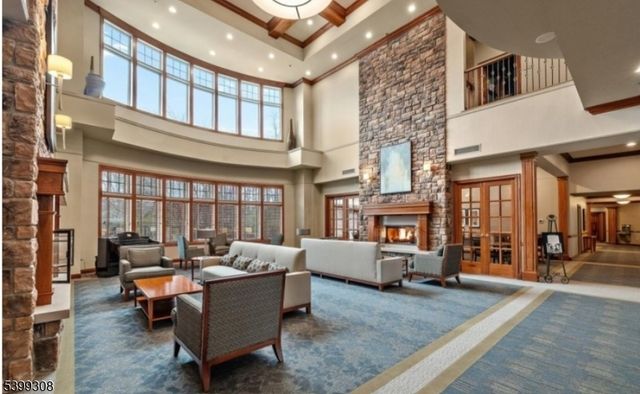 324 Biltmore Ln, Franklin Twp., NJ 08873