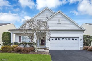 324 Biltmore Ln, Franklin Twp., NJ 08873