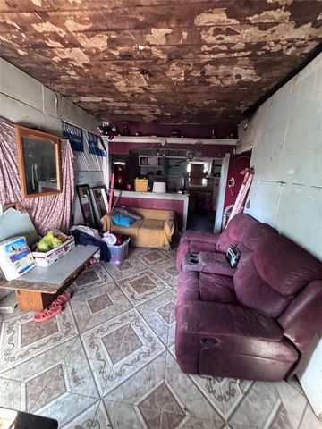 2414 S Broadway Avenue, Oklahoma City, OK 73109