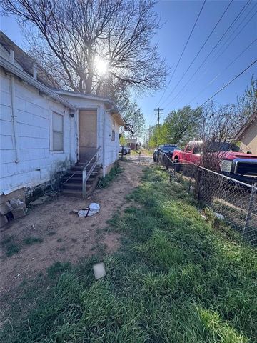 2414 S Broadway Avenue, Oklahoma City, OK 73109