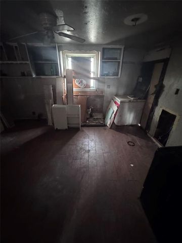 2414 S Broadway Avenue, Oklahoma City, OK 73109