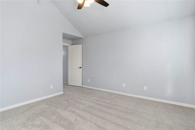 649 N Rupple Road, Fayetteville, AR 72704