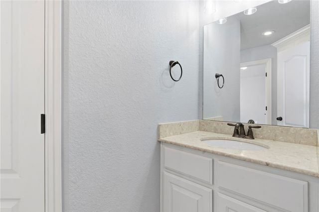 649 N Rupple Road, Fayetteville, AR 72704