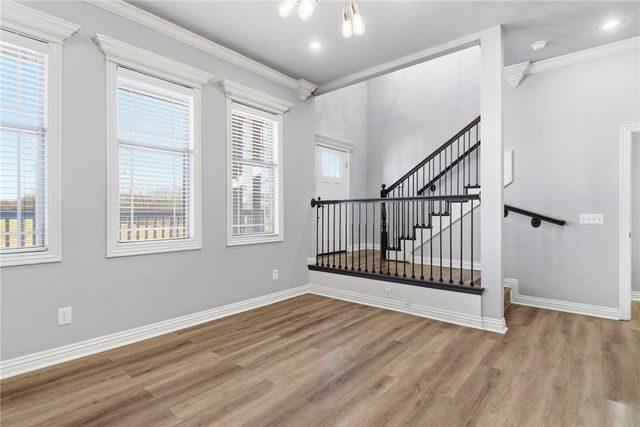 649 N Rupple Road, Fayetteville, AR 72704