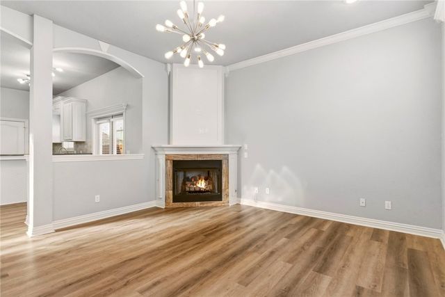 649 N Rupple Road, Fayetteville, AR 72704